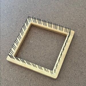 Vintage Weave It 4 Inch Hand Loom